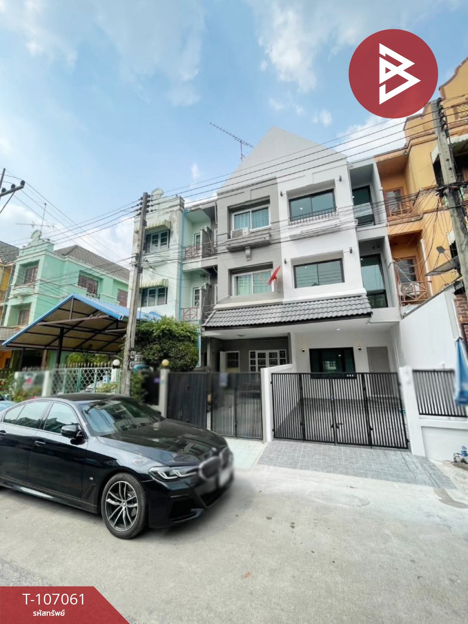 ขายทาวน์เฮ้าส์ หมู่บ้านลัลลี่วิลล์ ลำลูกกา-คลอง1 ปทุมธานี พร้อมอยู่