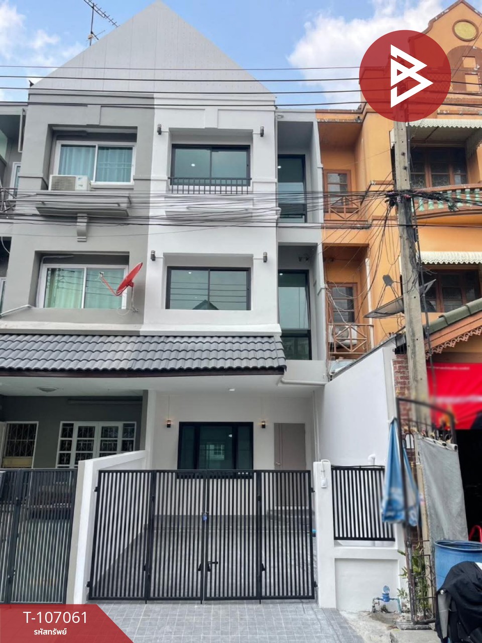 ขายทาวน์เฮ้าส์ หมู่บ้านลัลลี่วิลล์ ลำลูกกา-คลอง1 ปทุมธานี พร้อมอยู่