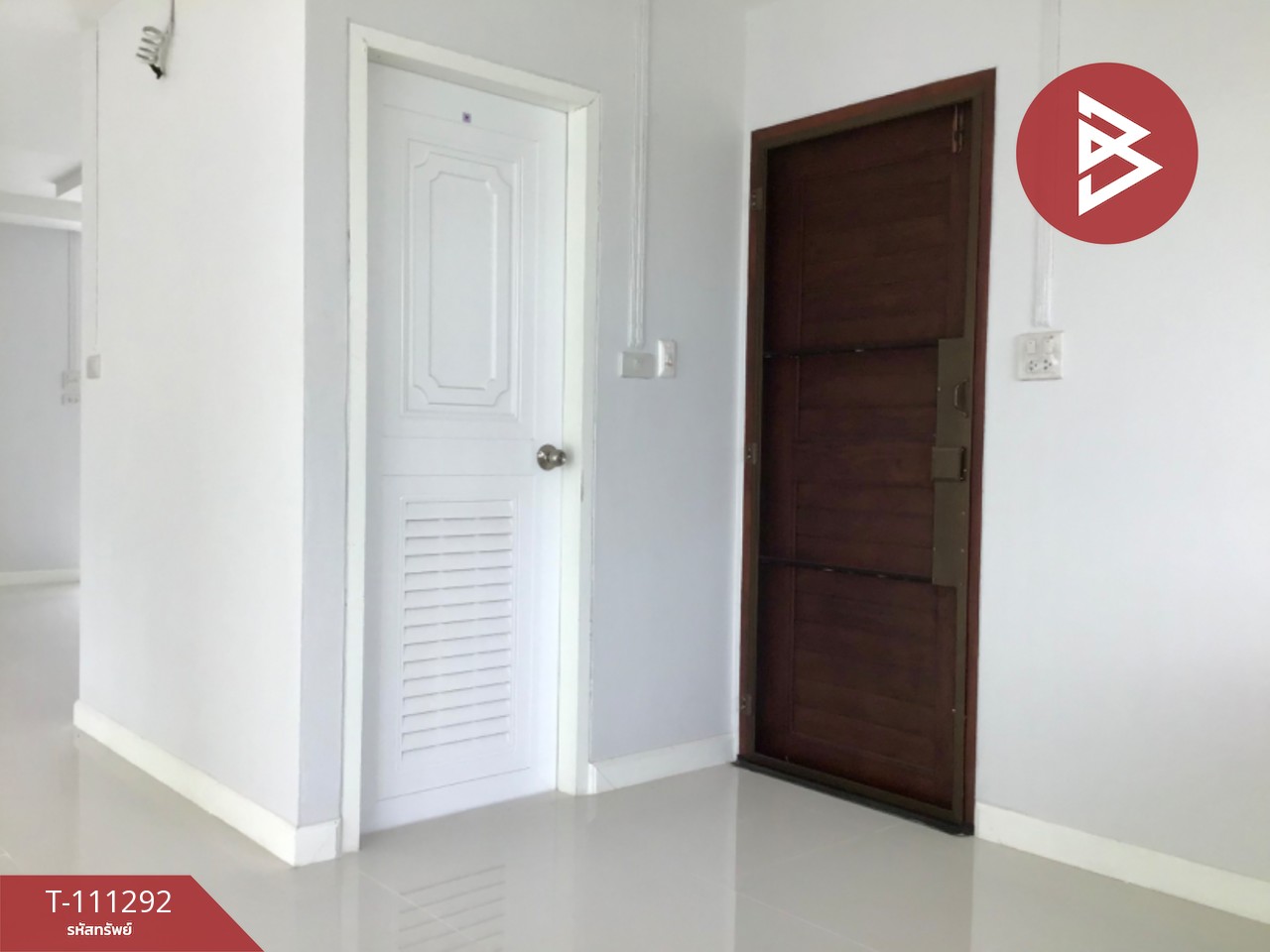 ขายบ้านเดี่ยวหรู 2 ชั้น ซ.ครัวแม่แห้ง เนื้อที่ 89.5 ตร.วา ท่าเสา อุตรดิตถ์ 9