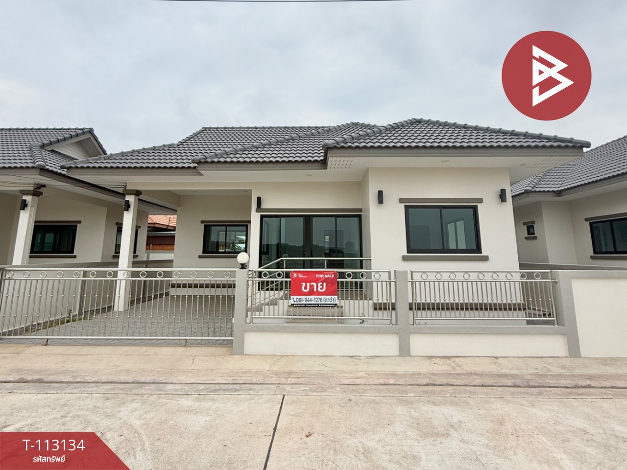 ขายบ้านเดี่ยว 2 หลัง ต.ลาดใหญ่ สมุทรสงคราม ทำเลดี พร้อมอยู่ 1