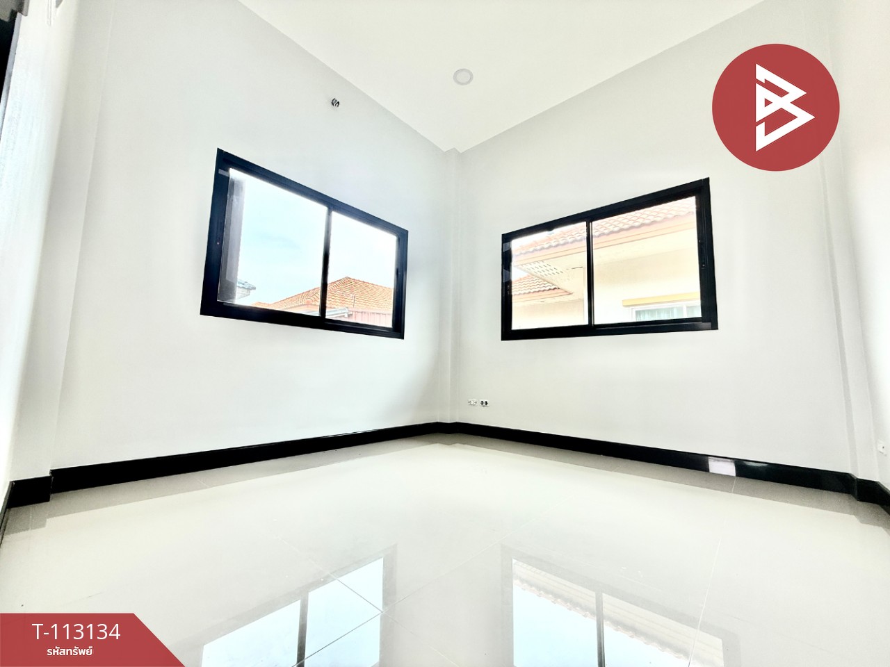 ขายบ้านเดี่ยว 2 หลัง ต.ลาดใหญ่ สมุทรสงคราม ทำเลดี พร้อมอยู่ 10