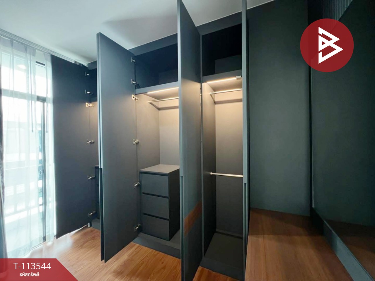 ขายสำนักงาน หมู่บ้านทรีโอ ร่มเกล้า (Trio Romklao) กรุงเทพฯ พร้อมดำเนินกิจการ 11