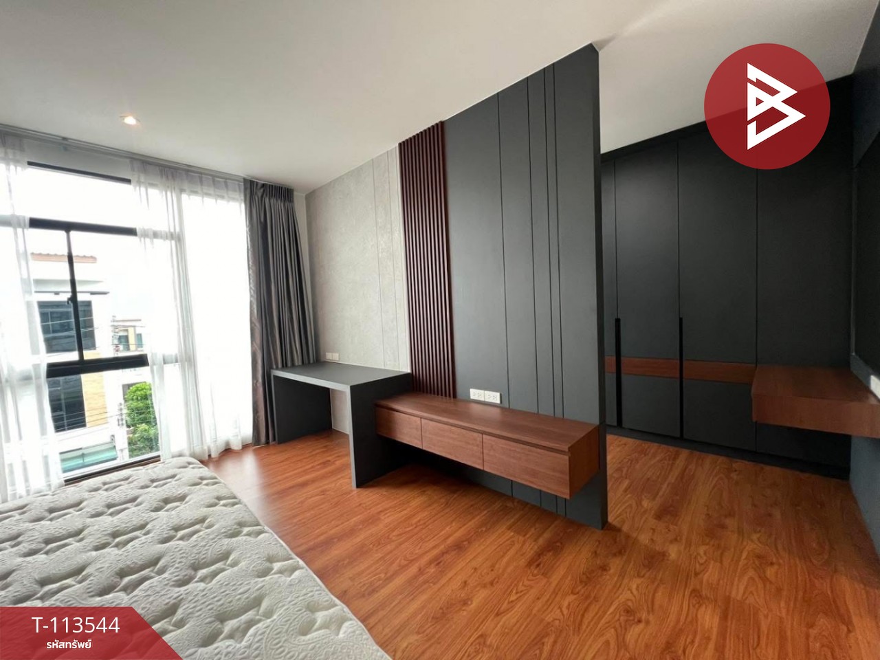 ขายสำนักงาน หมู่บ้านทรีโอ ร่มเกล้า (Trio Romklao) กรุงเทพฯ พร้อมดำเนินกิจการ 6