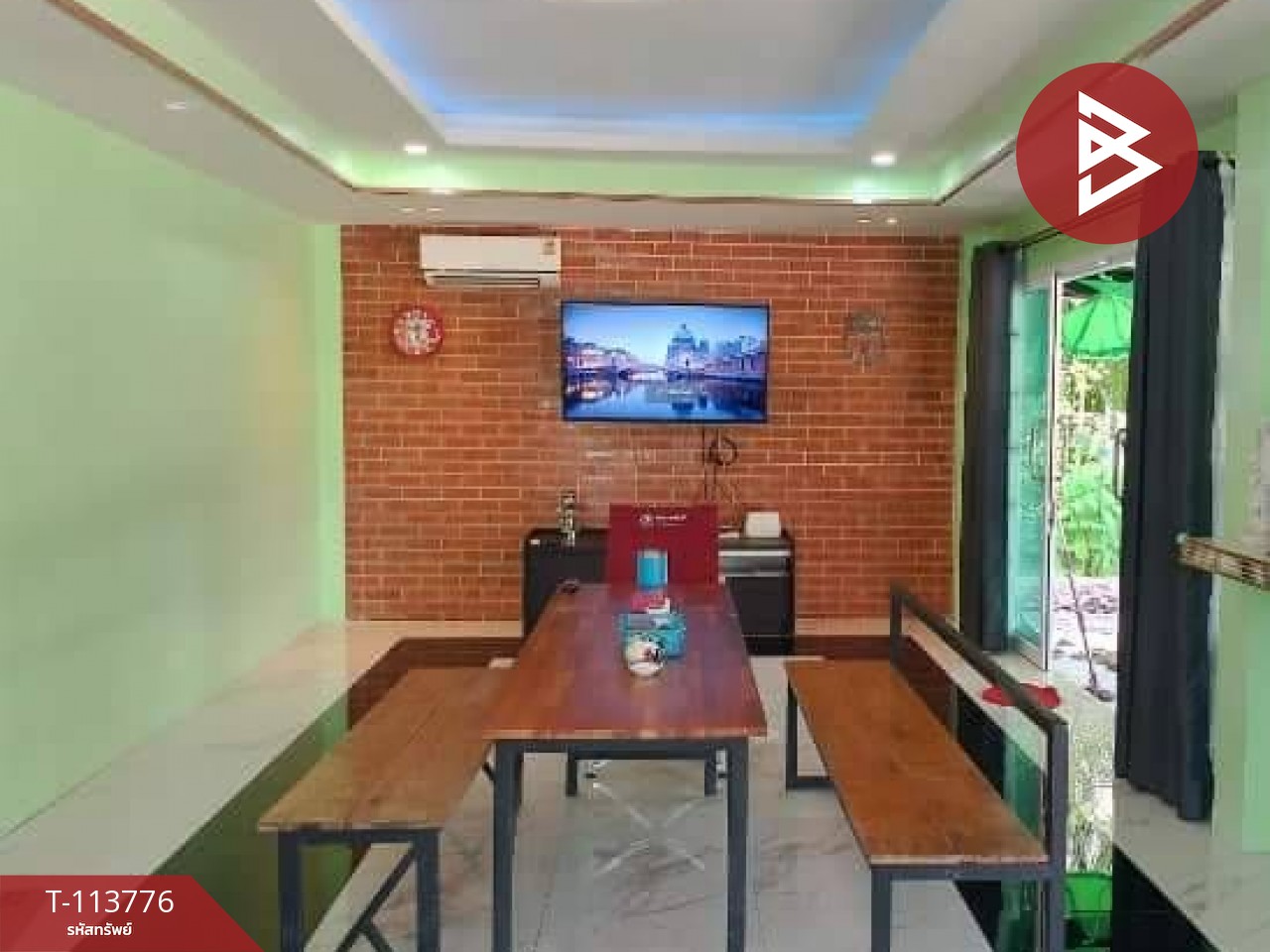 Property image 8