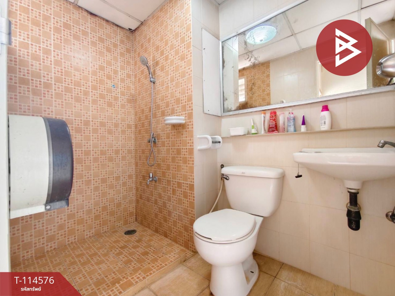Property image 8