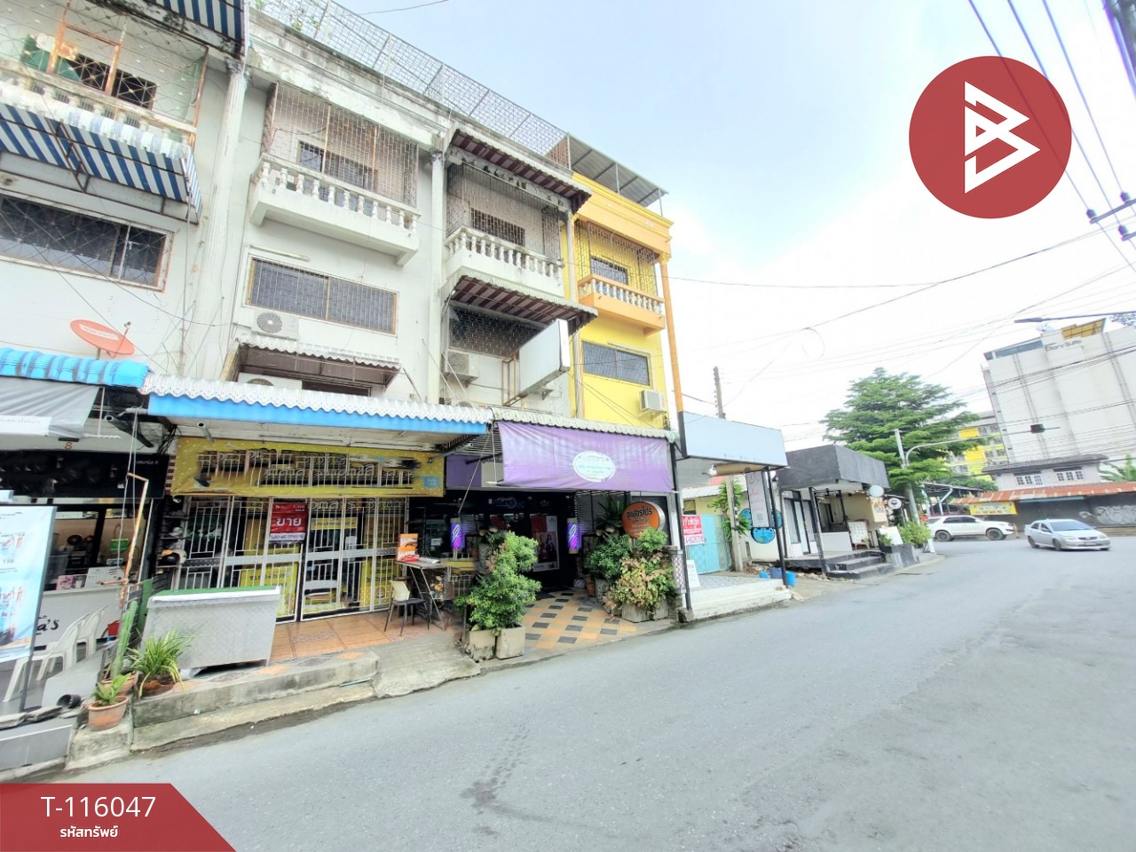 ขายด่วนอาคารพาณิชย์ 3 ชั้นครึ่ง ซอยชยาทิพย์ ต.สนามจันทร์ นครปฐม 3