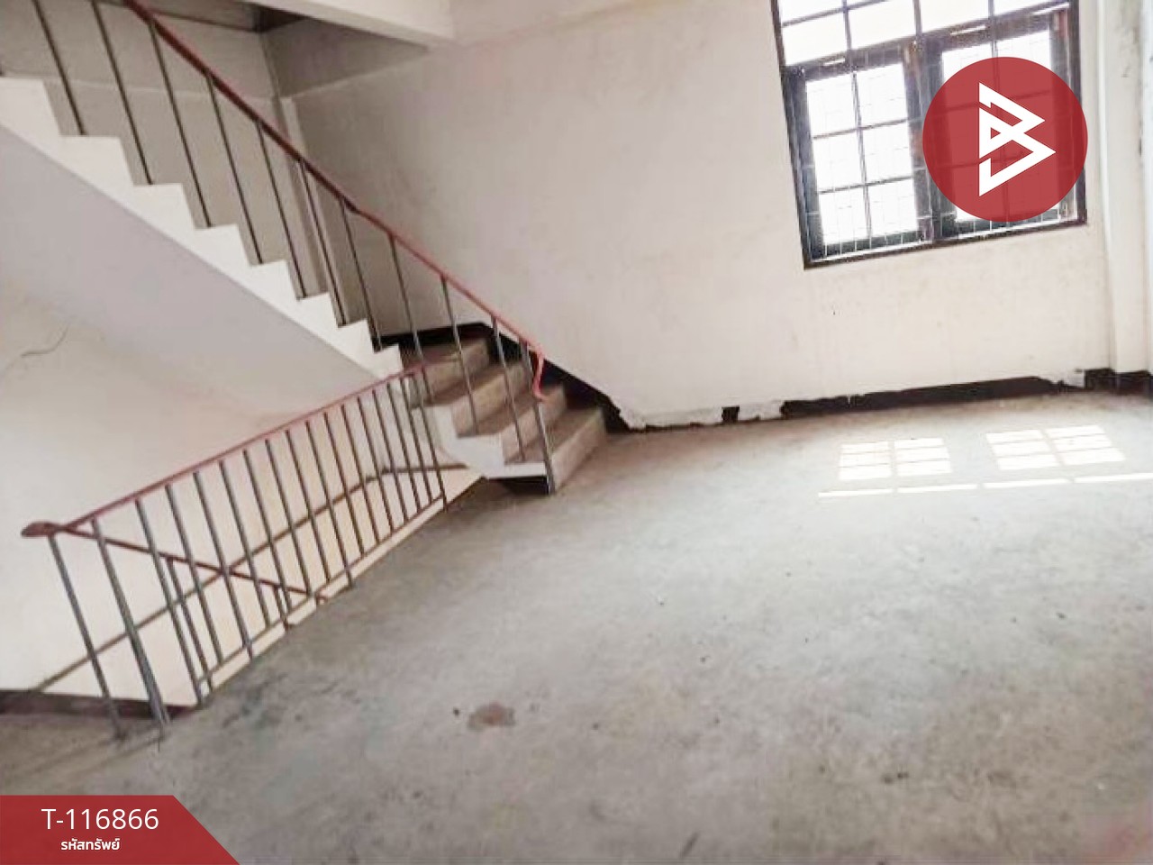 ขายอาคารพาณิชย์ 2 ชั้น เนื้อที่ 20 ตร.วา บางปะกง ฉะเชิงเทรา 2