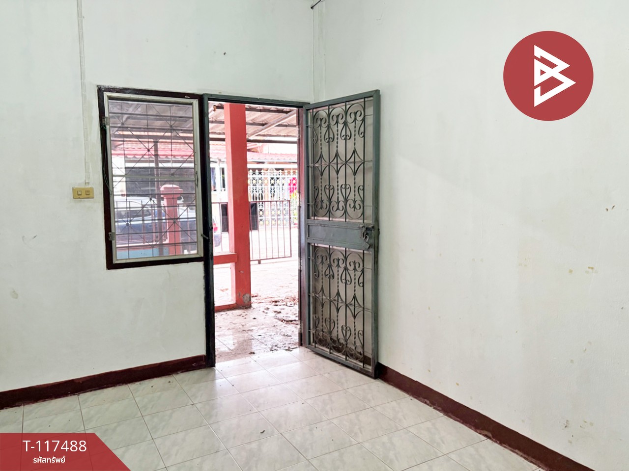 ขายทาวน์เฮ้าส์ เนื้อที่ 22.5 ตารางวา ตรงข้ามสวนนก  บ้านกล้วย เมืองชัยนาท 7