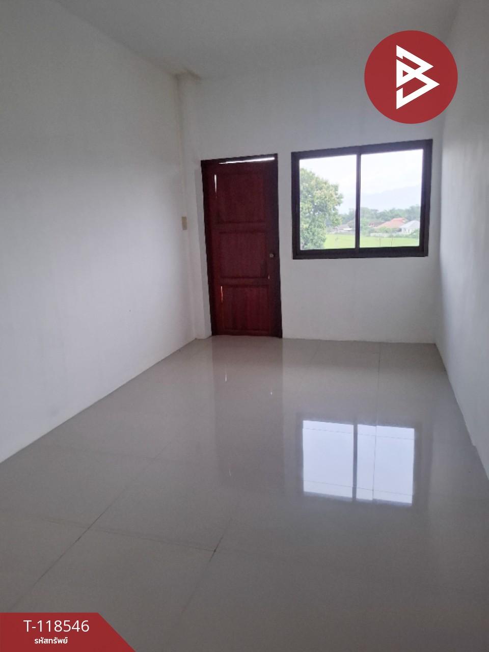 ขายอาคารพาณิชย์ 3 ชั้น เนื้อที่ 19.5 ตารางวา อ.เชียงคำ พะเยา ทำเลดีติดถนน 10