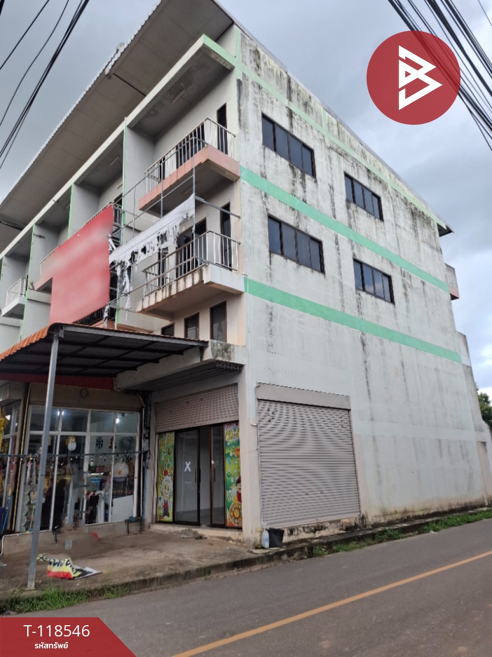 ขายอาคารพาณิชย์ 3 ชั้น เนื้อที่ 19.5 ตารางวา อ.เชียงคำ พะเยา ทำเลดีติดถนน 4