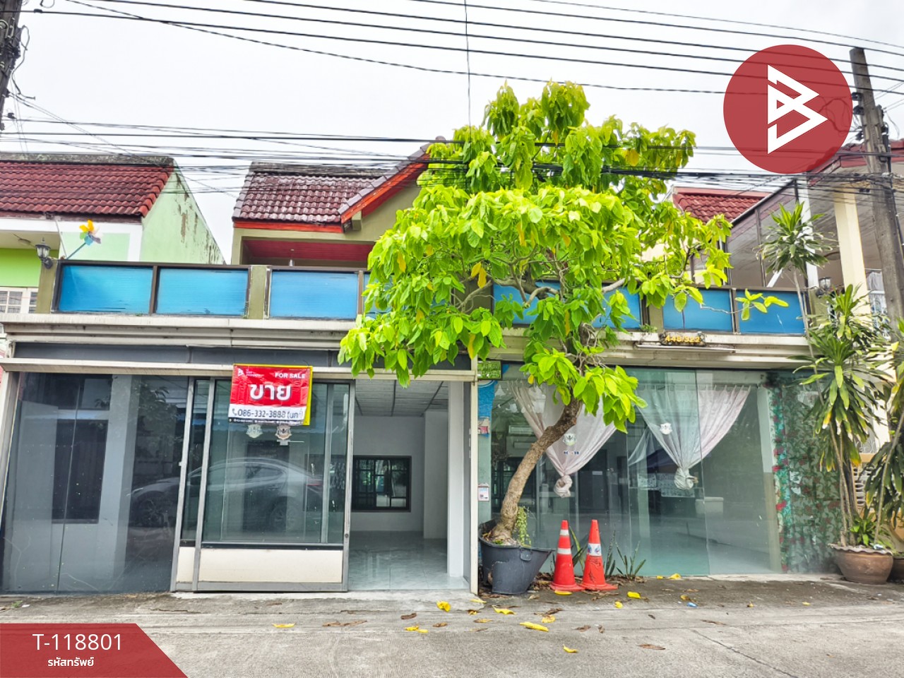 ขายทาวน์เฮ้าส์ หมู่บ้านฉัตรหลวง มีนบุรี กรุงเทพมหานคร 1