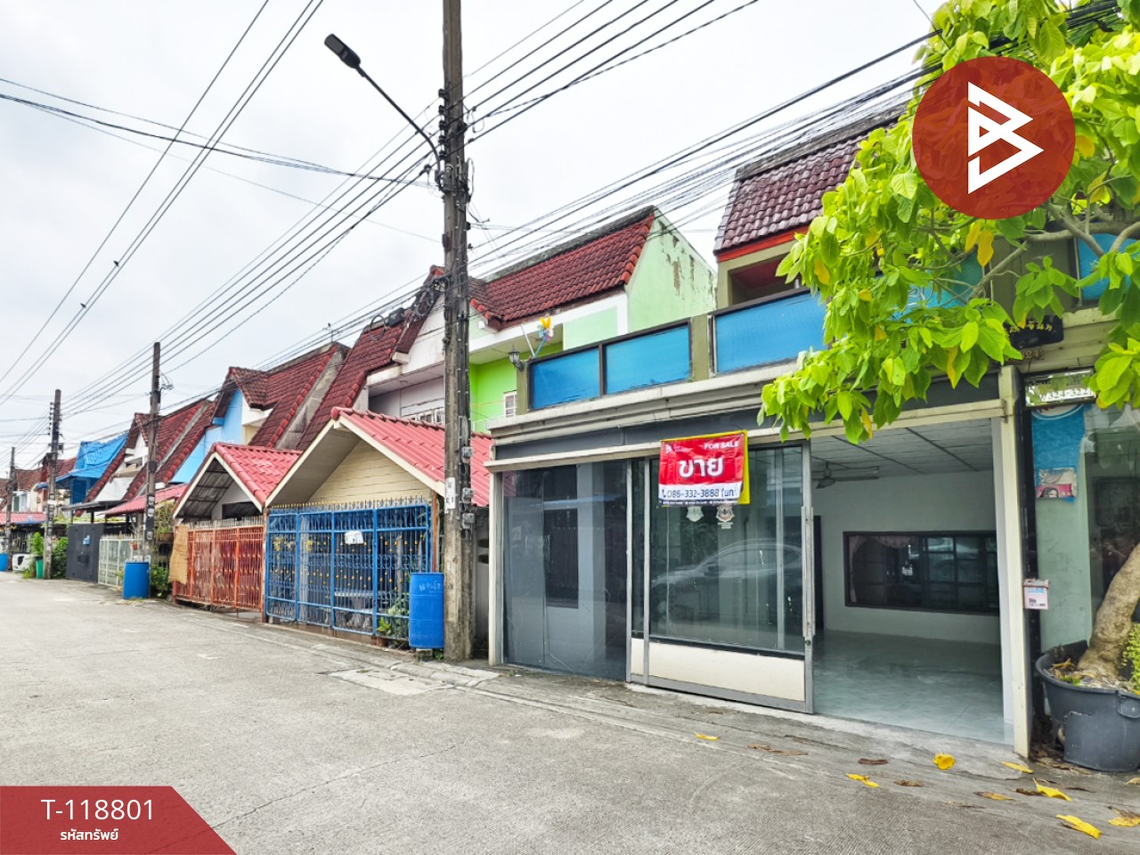 ขายทาวน์เฮ้าส์ หมู่บ้านฉัตรหลวง มีนบุรี กรุงเทพมหานคร 2