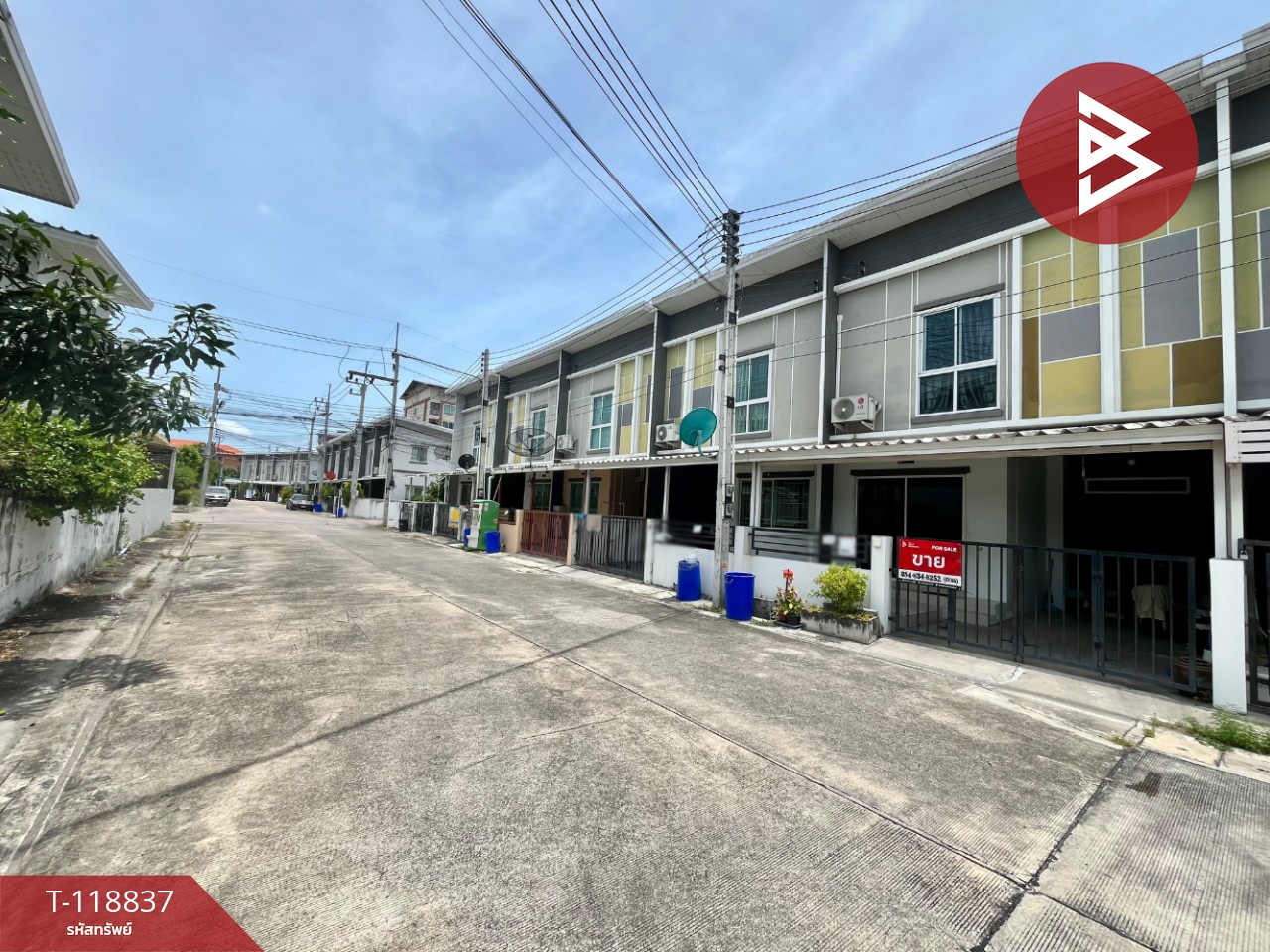 ขายทาวน์เฮ้าส์ หมู่บ้านประภัสสร แกรนด์วิลล์ ดอนหัวฬ่อ (Praphassorn Grand Ville Don Hua Lo) ชลบุรี 2