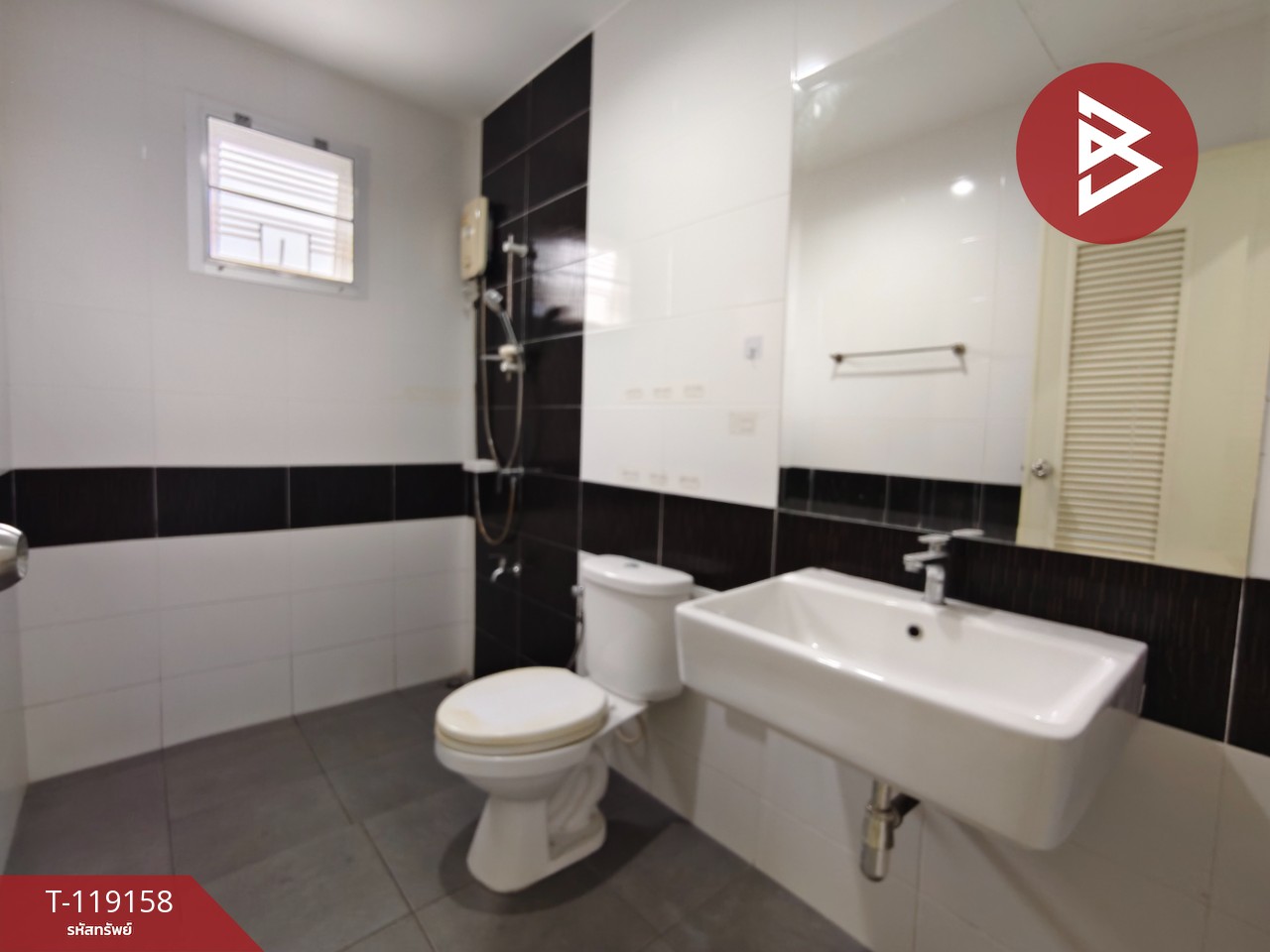 ขายบ้านเดี่ยว หมู่บ้านเดอะทาวน์ บางแขม-หลังสิรินธร นครปฐม 11