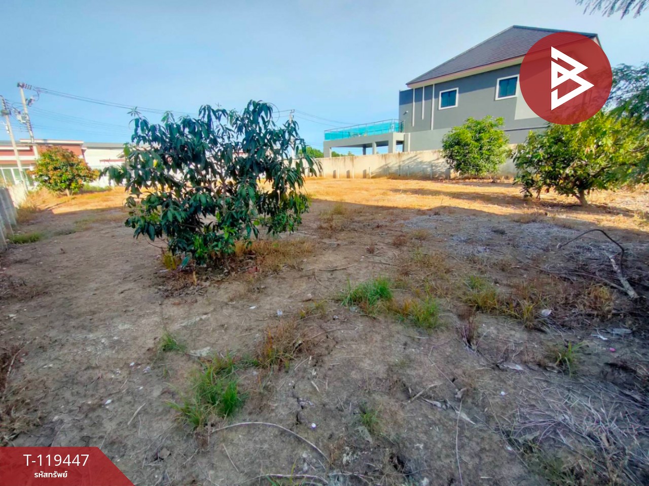 ขายที่ดินแปลงสวย เนื้อที่ 2 งาน ในเมือง พิษณุโลก ทำเลดี 2