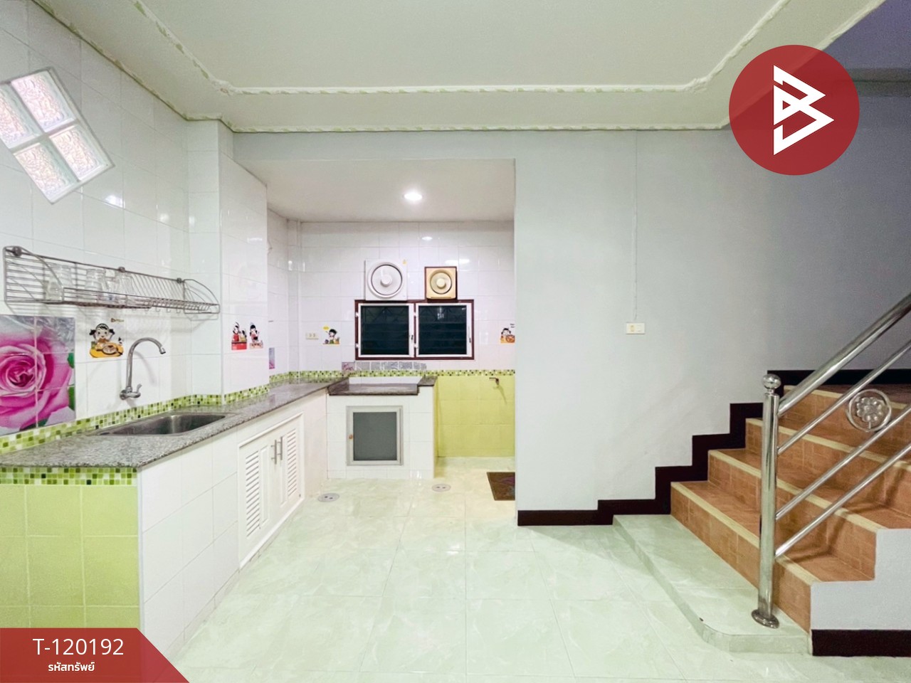 ขายทาวน์เฮ้าส์ หมู่บ้านสุวรรณธานี ลำพยา นครปฐม 6