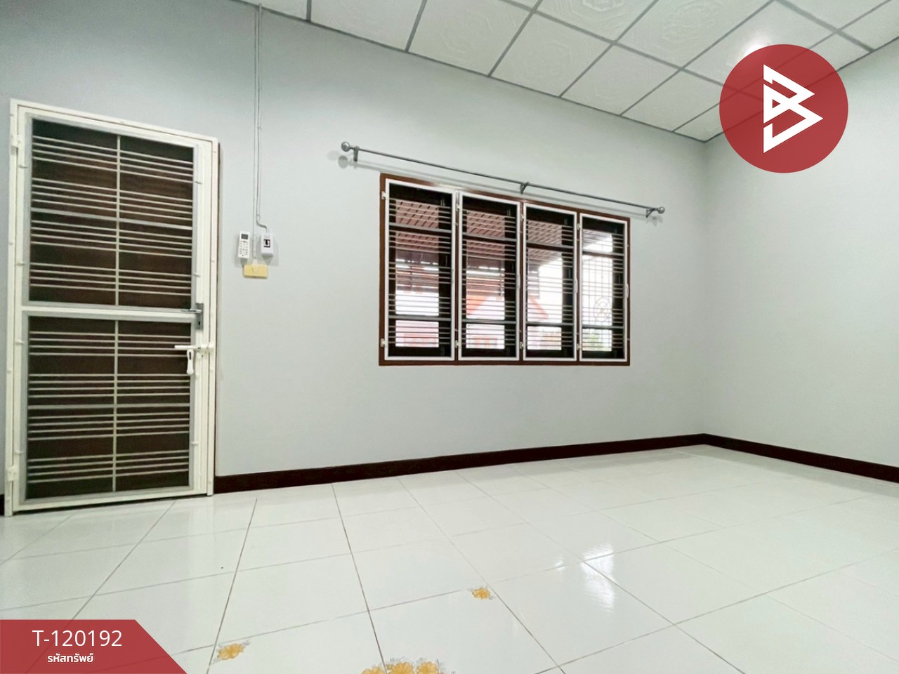 ขายทาวน์เฮ้าส์ หมู่บ้านสุวรรณธานี ลำพยา นครปฐม 11