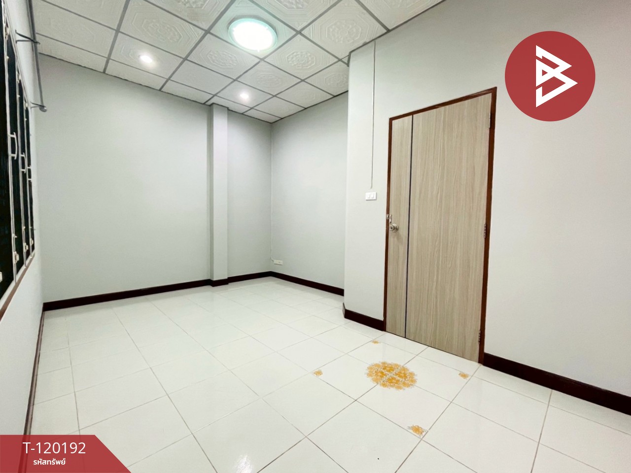 ขายทาวน์เฮ้าส์ หมู่บ้านสุวรรณธานี ลำพยา นครปฐม 10