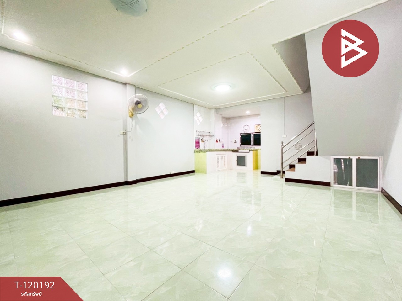 ขายทาวน์เฮ้าส์ หมู่บ้านสุวรรณธานี ลำพยา นครปฐม 4