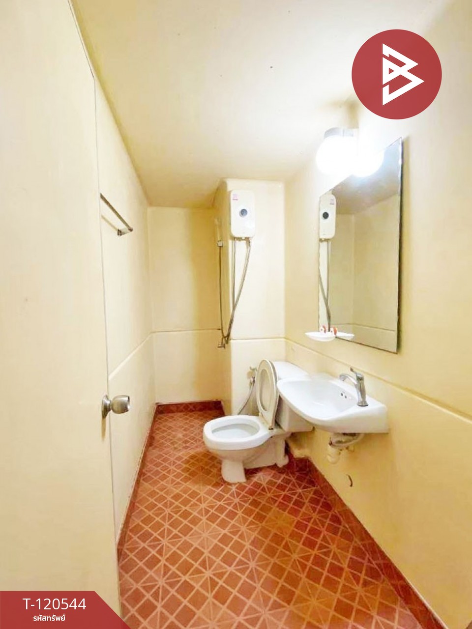 Property image 8