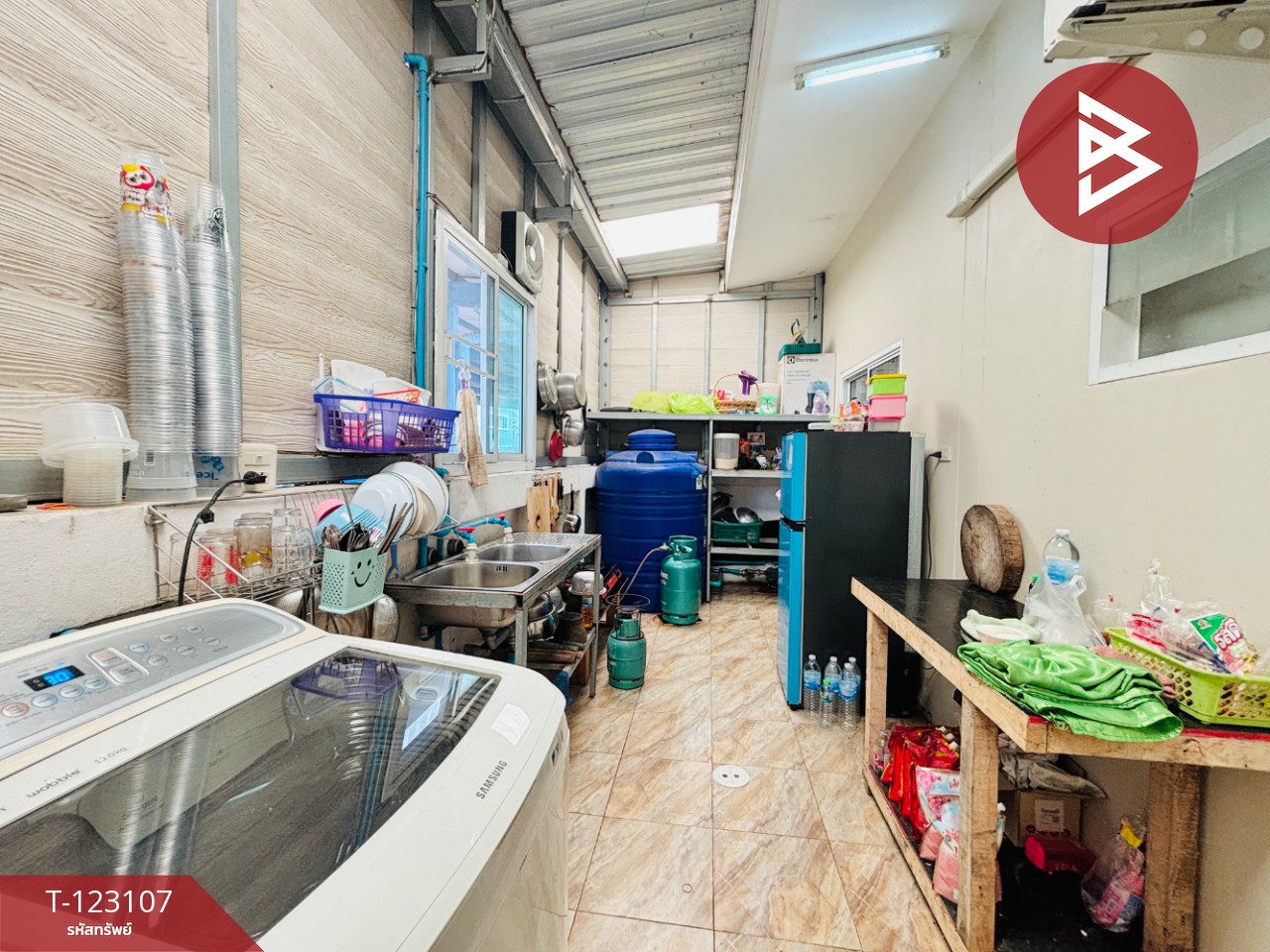 ขายทาวน์เฮ้าส์ หมู่บ้านซีวิลเลจ บ้านบึง (C Village Ban Bueng) ชลบุรี 6