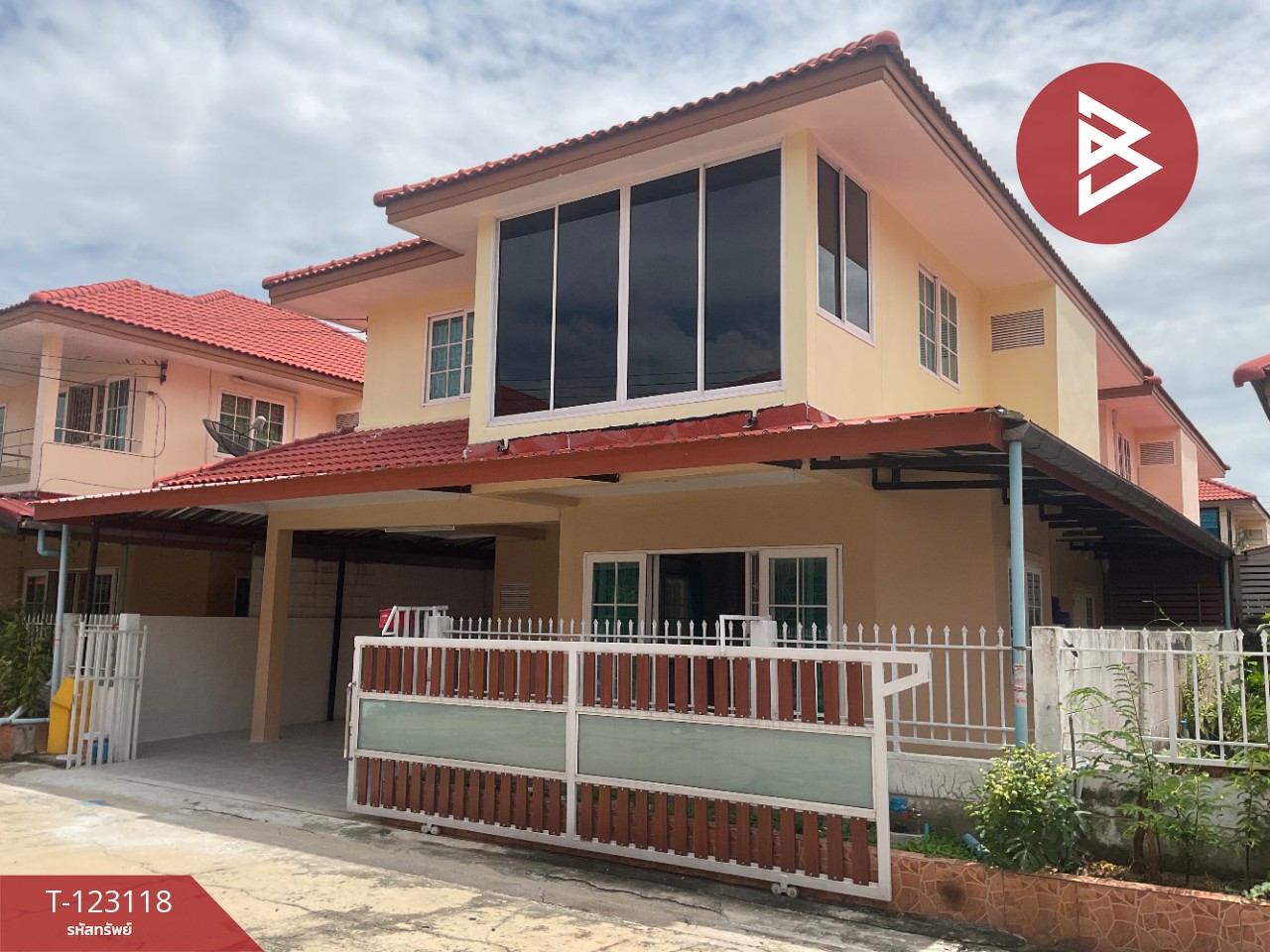 ขายบ้านแฝด หมู่บ้านเฟื่องฟ้าวิลล่า15 เฟส3 แพรกษา สมุทรปราการ 2