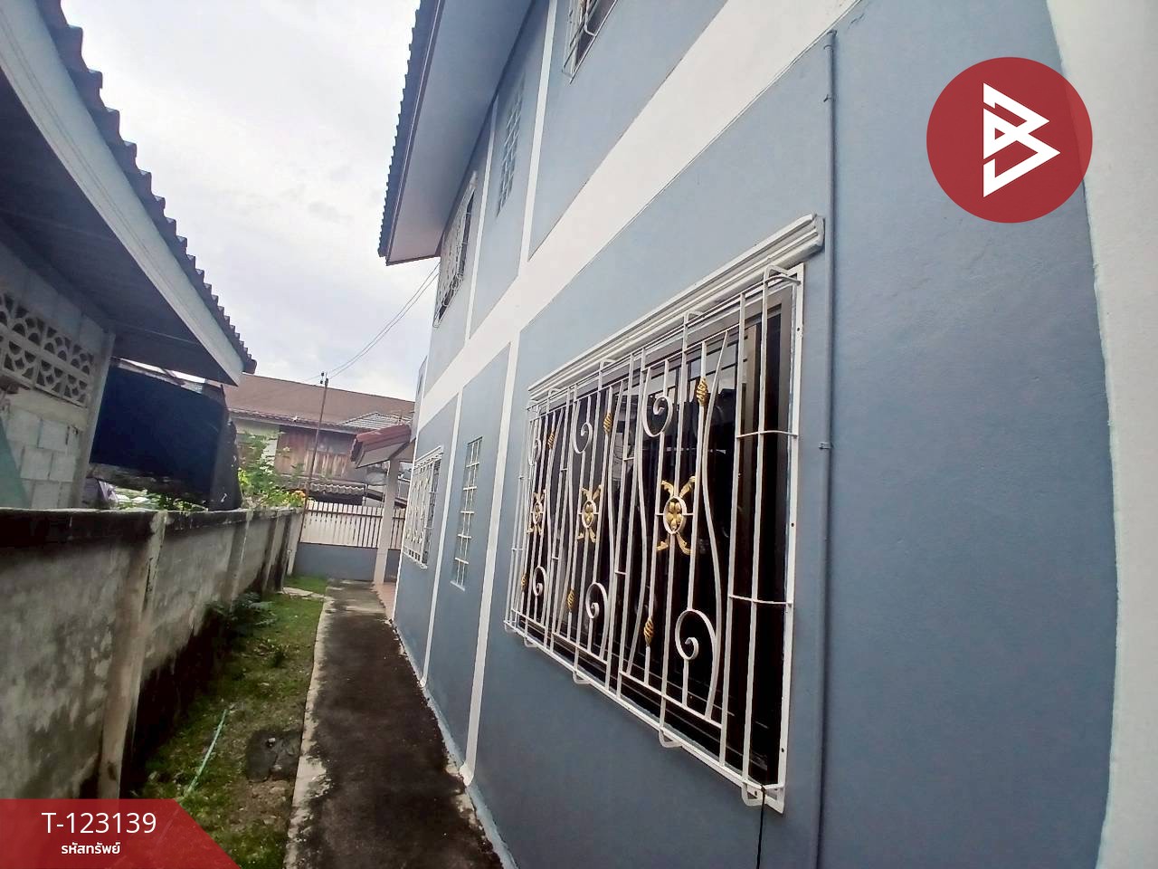 ขายบ้านเดี่ยว 2 ชั้น เนื้อที่ 92 ตารางวา กระทุ่มแบน สมุทรสาคร ทำเลดี 9