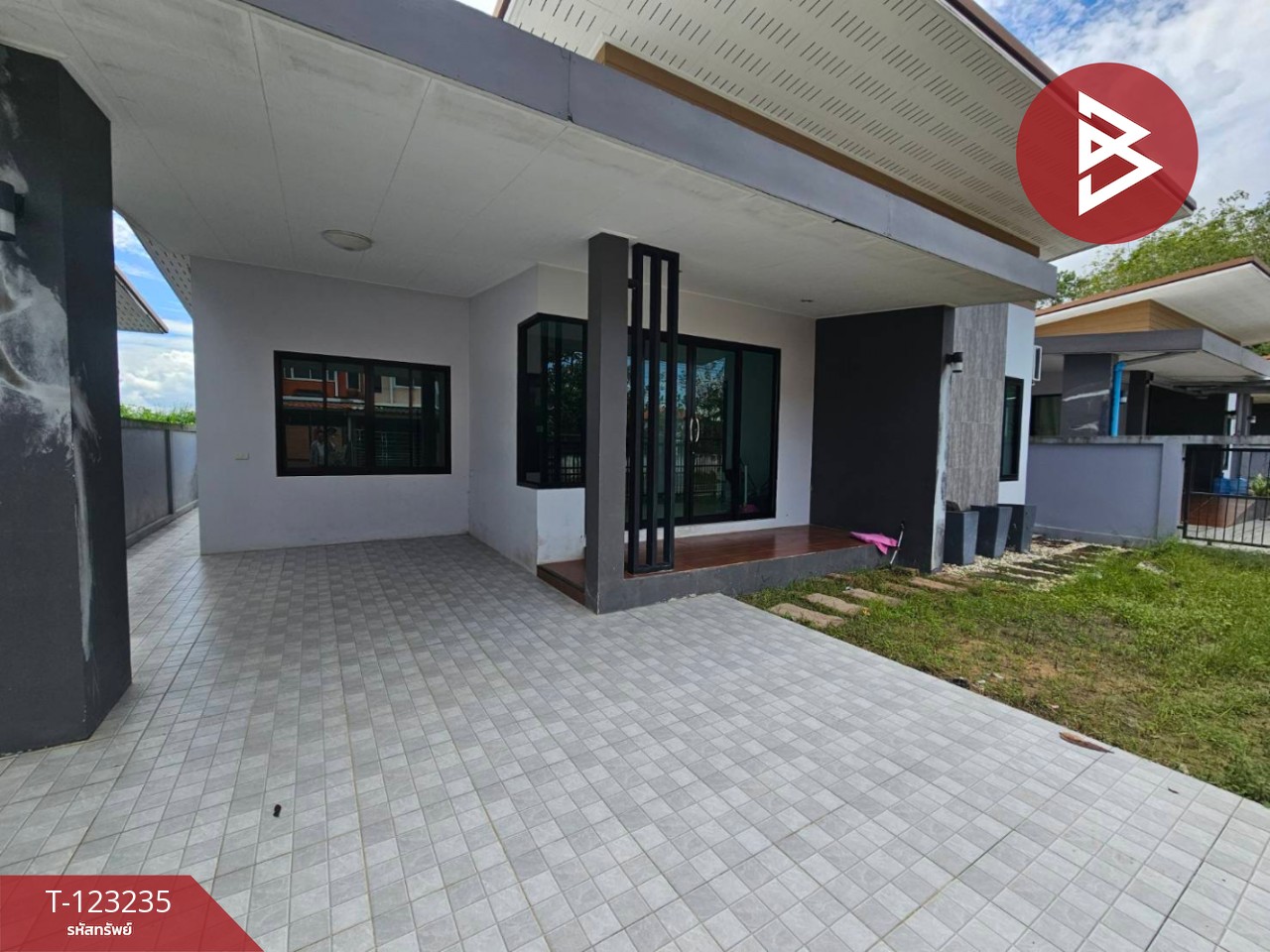 ขายบ้านเดี่ยวชั้นเดียว เนื้อที่ 41.2 ตารางวา ต.หนองเสม็ด ตราด 2