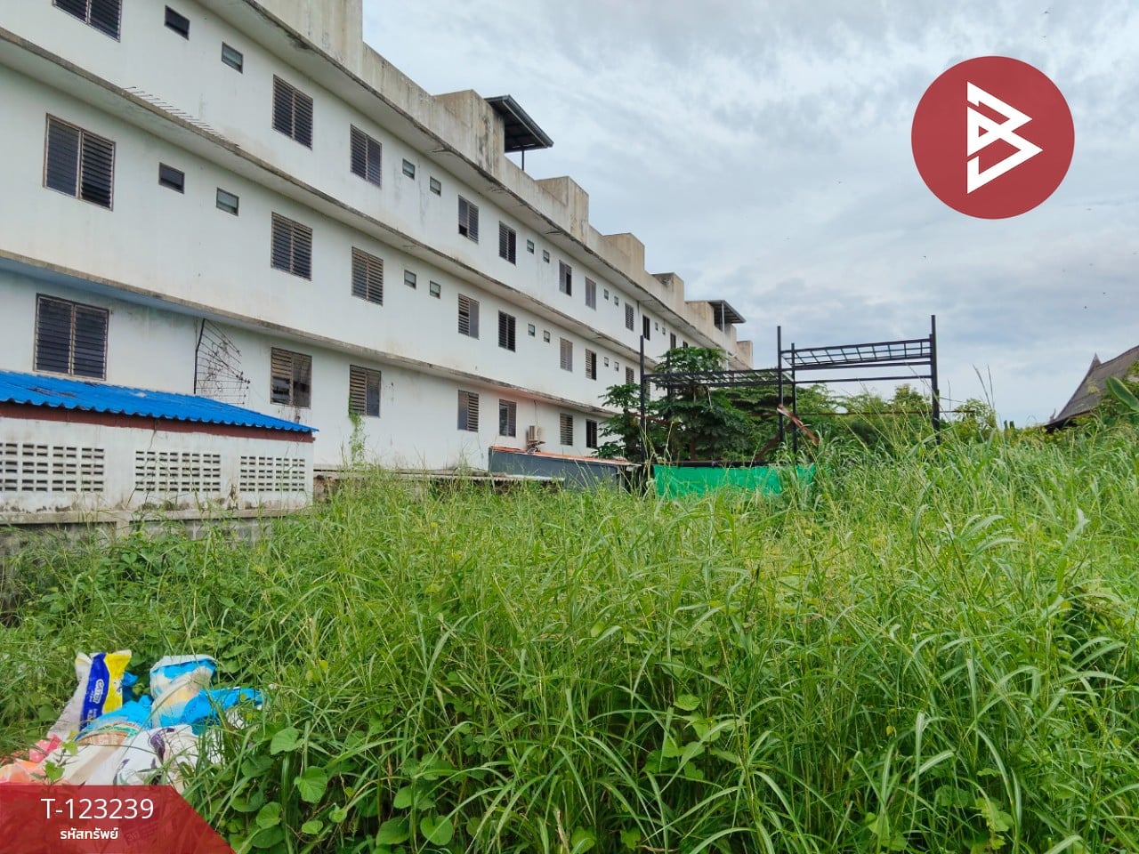 ขายที่ดิน เนื้อที่ 2 ไร่ 82 ตารางวา ต.ย่านซื่อ อ่างทอง โซนตลาดค้าส่ง 5