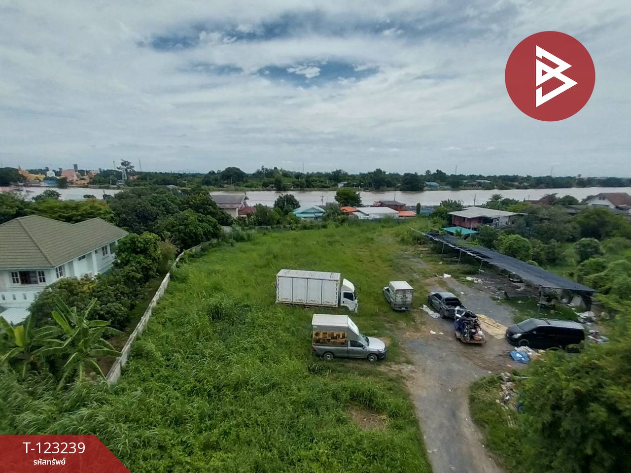 ขายที่ดิน เนื้อที่ 2 ไร่ 82 ตารางวา ต.ย่านซื่อ อ่างทอง โซนตลาดค้าส่ง 2