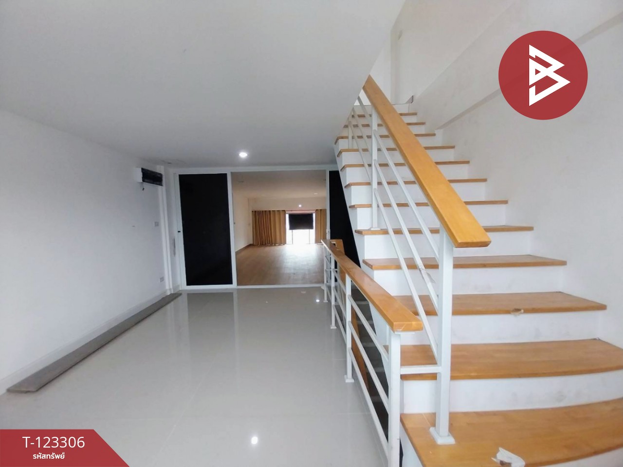 ขายอาคารพาณิชย์ หมู่บ้านเอ็มไลฟ์ บางนา-ลาดกระบัง สมุทรปราการ 6