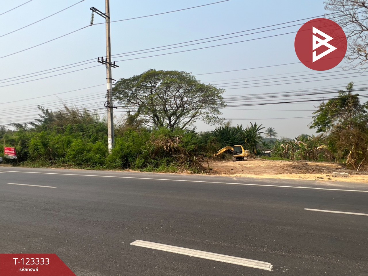 ขายที่ดิน เนื้อที่ 1 ไร่ 5 ตารางวา อ.บ้านโฮ่ง ลำพูน ทำเลดีติดถนน 3