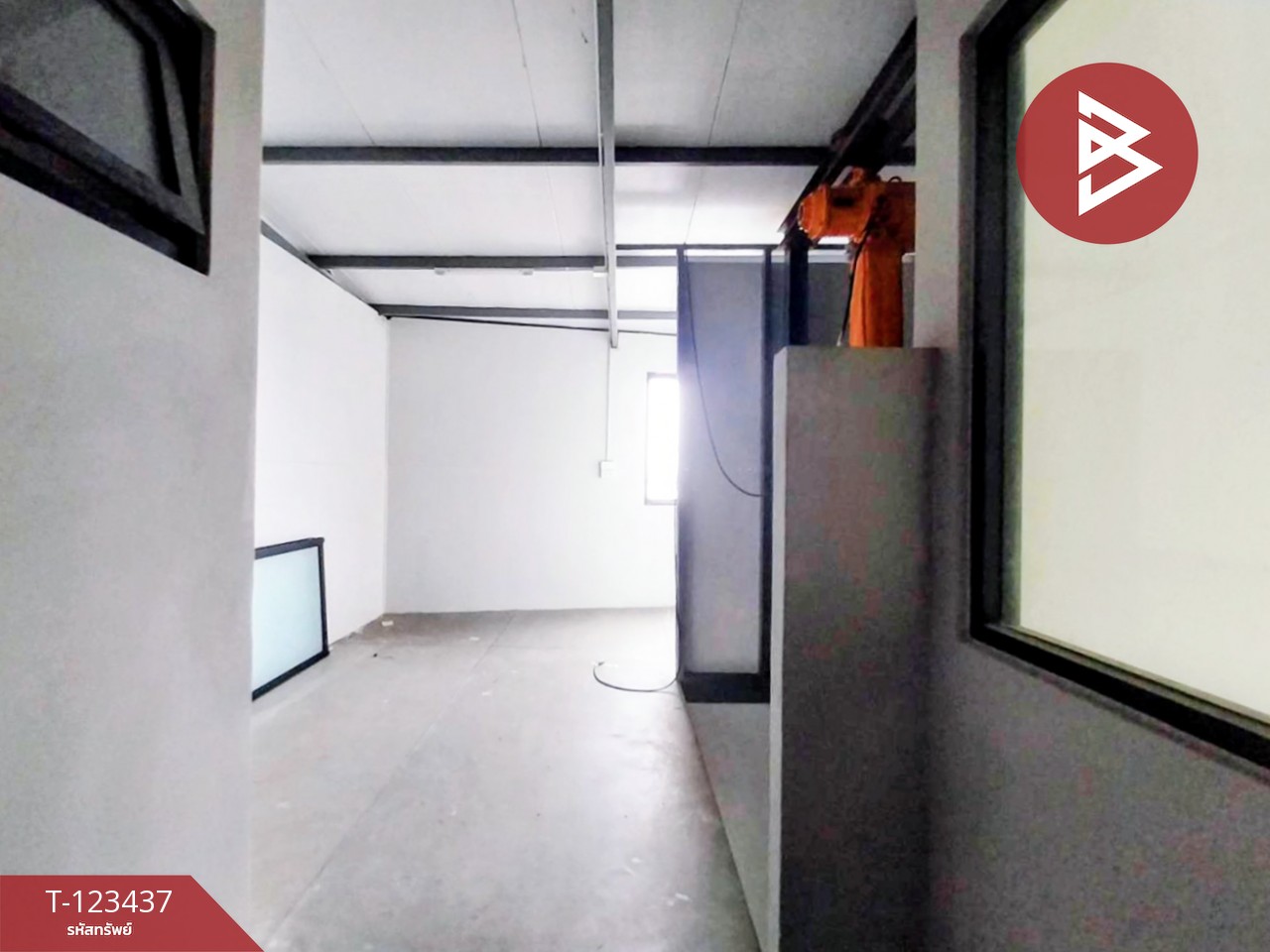 ขายอาคารพาณิชย์ 4 ชั้น เนื้อที่ 20.9 ตร.วา บางเสาธง สมุทรปราการ 10