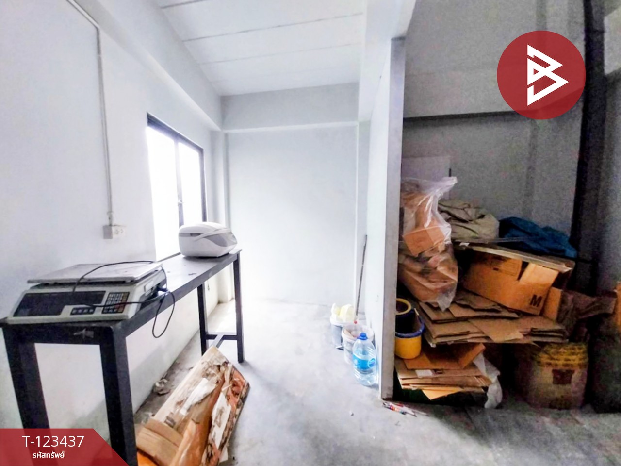 ขายอาคารพาณิชย์ 4 ชั้น เนื้อที่ 20.9 ตร.วา บางเสาธง สมุทรปราการ 13