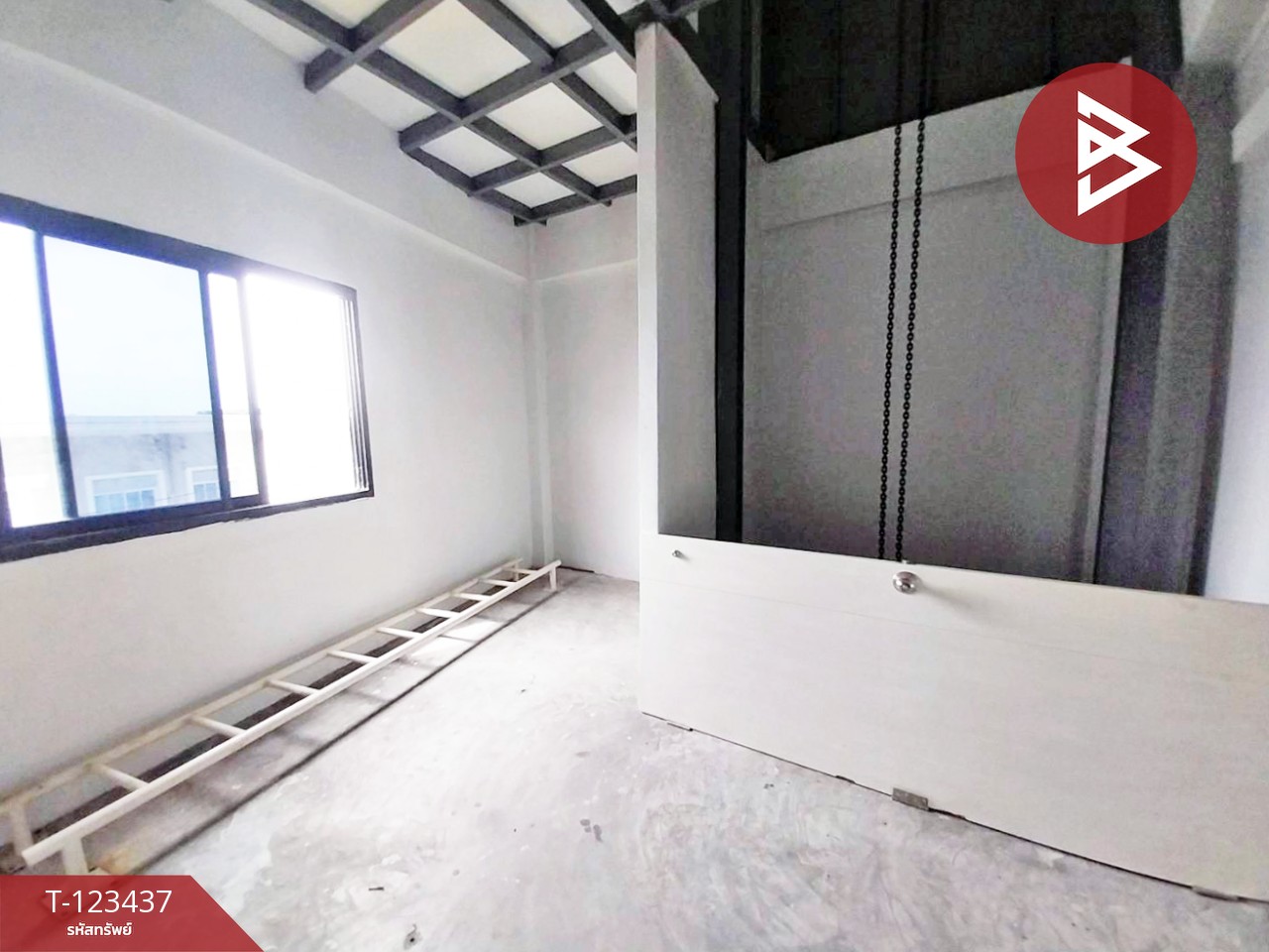 ขายอาคารพาณิชย์ 4 ชั้น เนื้อที่ 20.9 ตร.วา บางเสาธง สมุทรปราการ 12