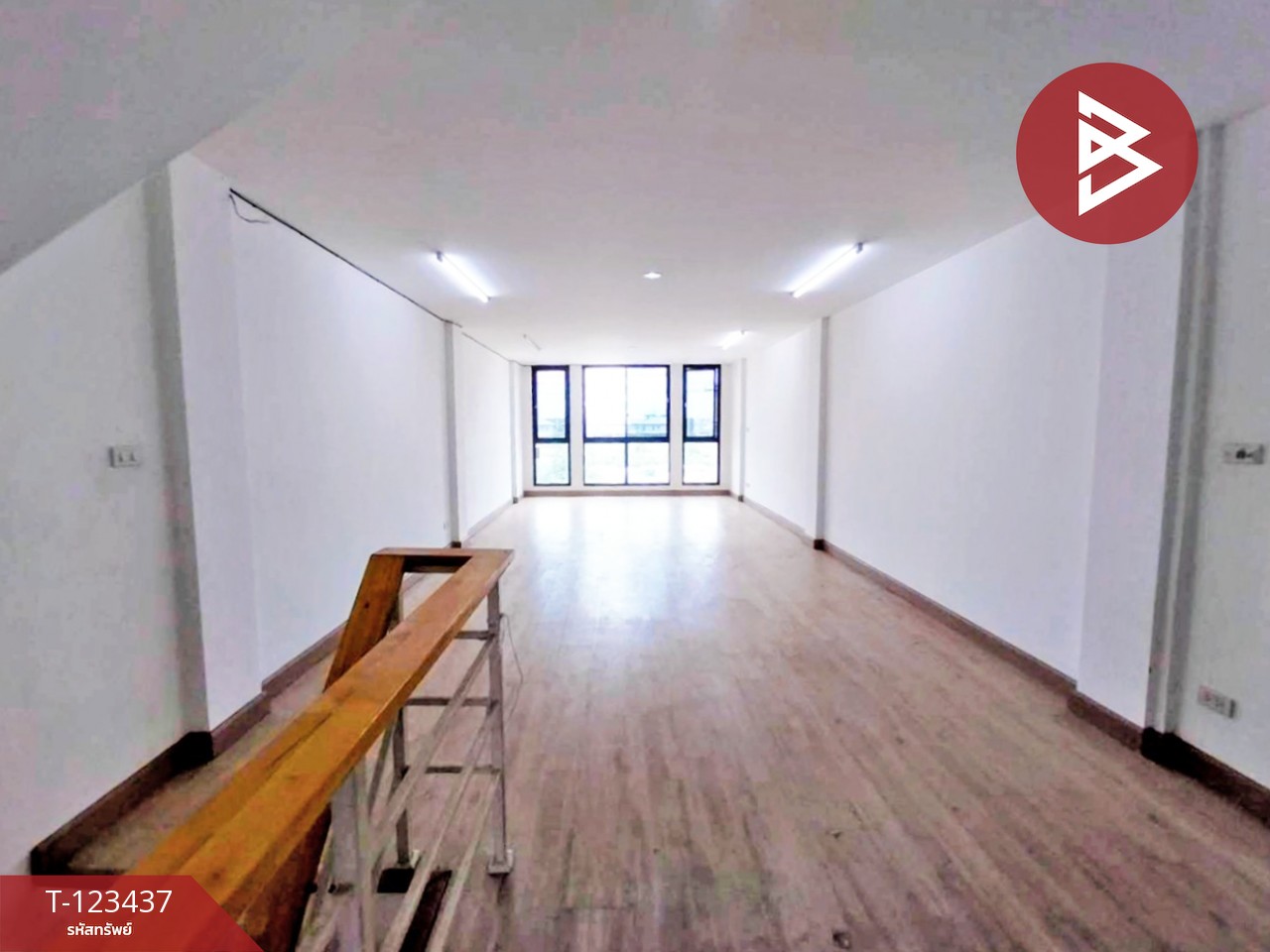 ขายอาคารพาณิชย์ 4 ชั้น เนื้อที่ 20.9 ตร.วา บางเสาธง สมุทรปราการ 7