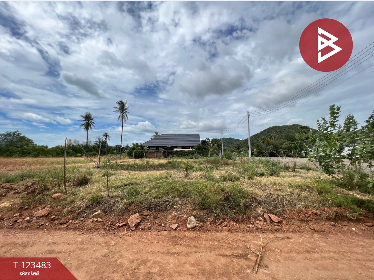 ขายที่ดิน เนื้อที่ 1 งาน 76.2 ตารางวา ซอยเขากระโหลก ปากน้ำปราณ 36 ประจวบคีรีขันธ์ 4