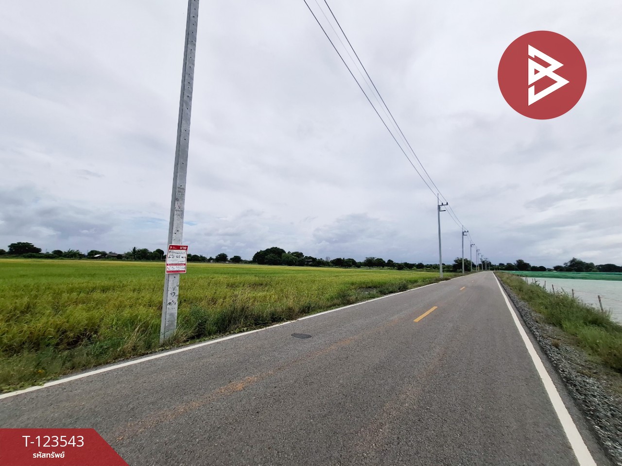 ขายที่ดิน เนื้อที่ 4 ไร่ 27 ตารางวา อ.บ้านโพธิ์ ฉะเชิงเทรา ทำเลดี 3