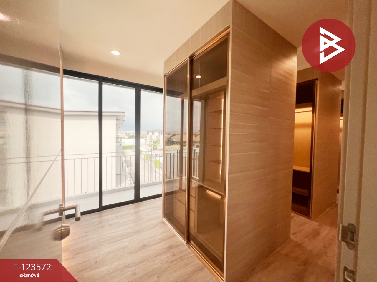 ขายบ้านเดี่ยว 3 ชั้นหลังมุม หมู่บ้านเอคิว อาร์เบอร์ สวนหลวง ร.9-พัฒนาการ กรุงเทพฯ 11