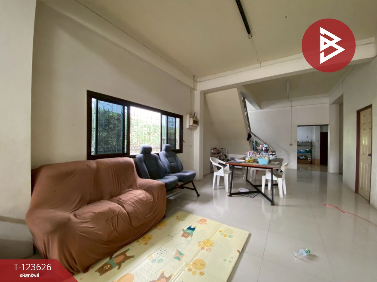 ขายบ้านเดี่ยว 2 ชั้นครึ่งพร้อมที่ดิน เนื้อที่ 150 ตารางวา ชุมแพ ขอนแก่น ติดถนนใหญ่ 8