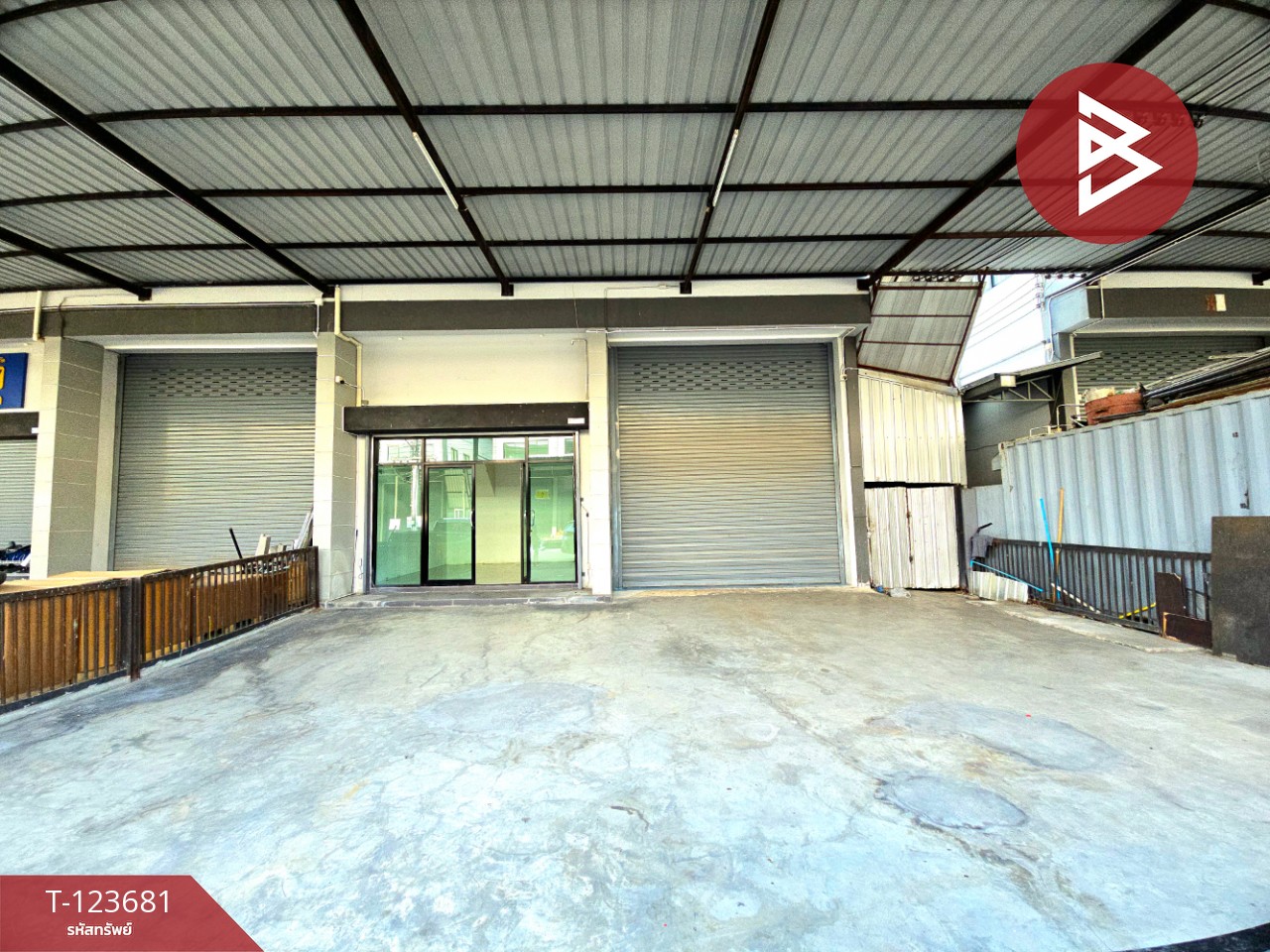 ขายโกดังพร้อมออฟฟิศ เนื้อที่ 86.6 ตร.วา กระทุ่มแบน สมุทรสาคร 2