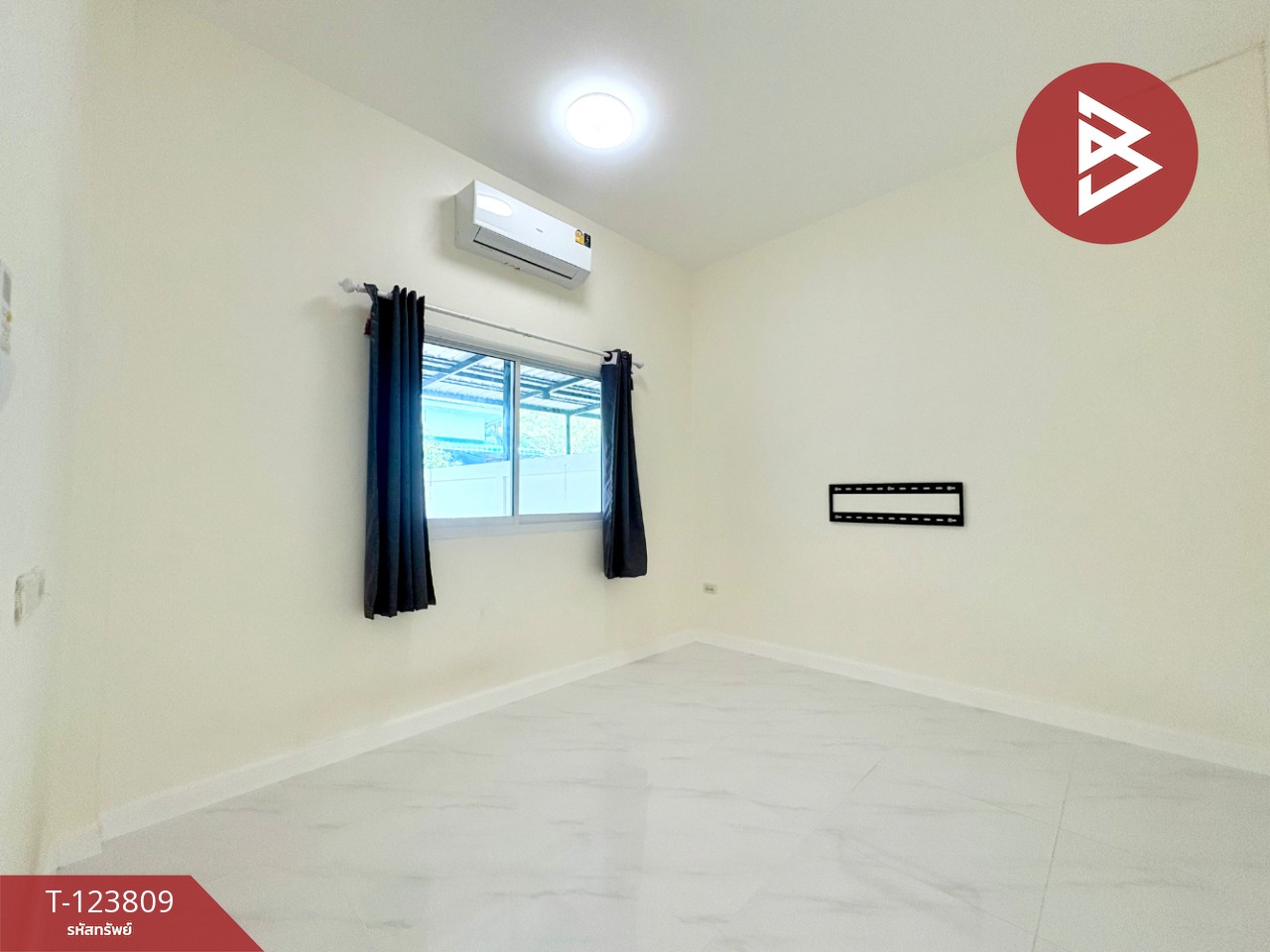 ขายทาวน์โฮมหลังมุม เนื้อที่ 28.8 ตารางวา อ.ตาคลี นครสวรรค์ 7