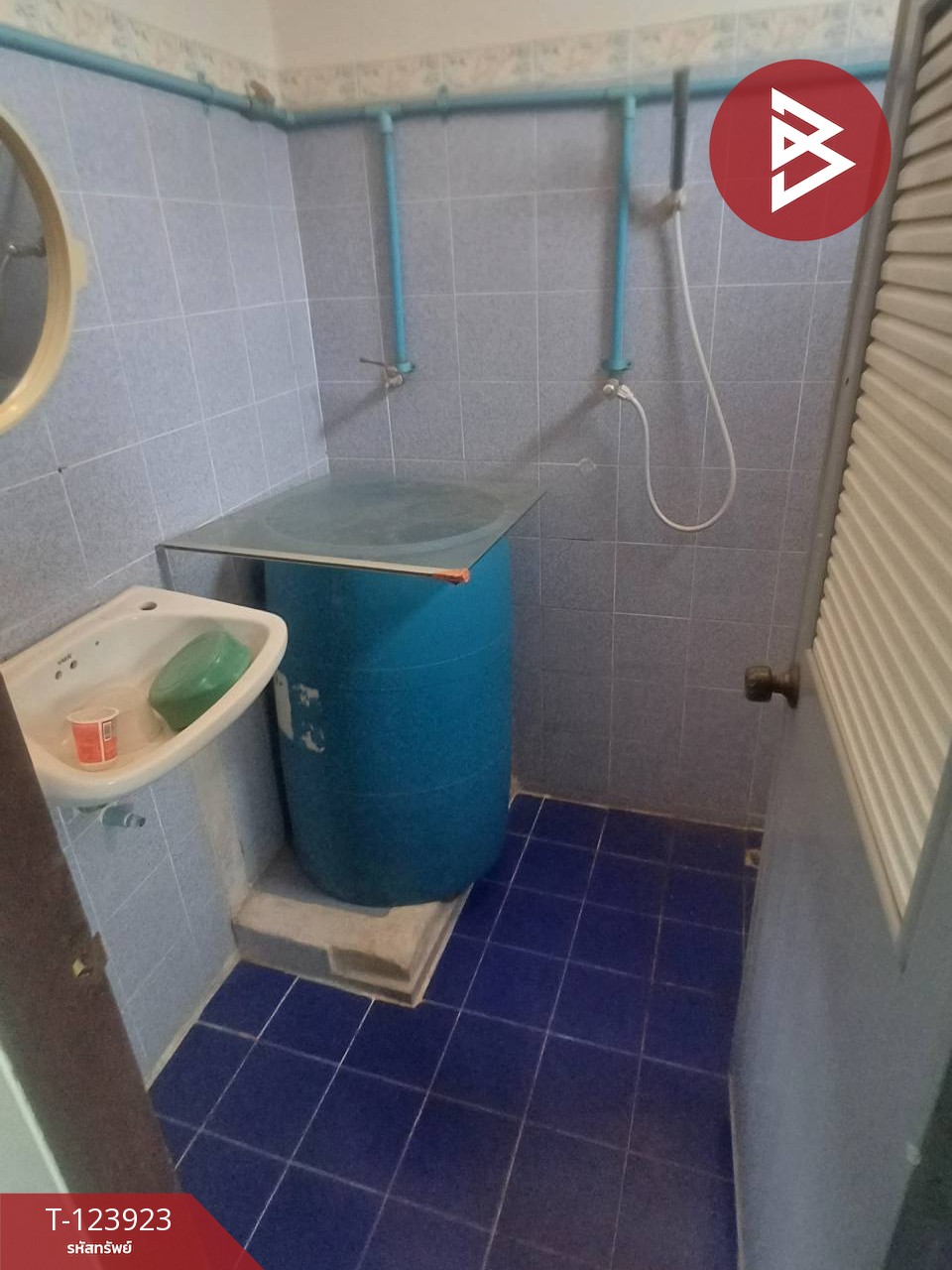 ขายอาคารพาณิชย์ 3 ชั้น แยกโพธิการ แสนตุ้ง เขาสมิง ตราด 12