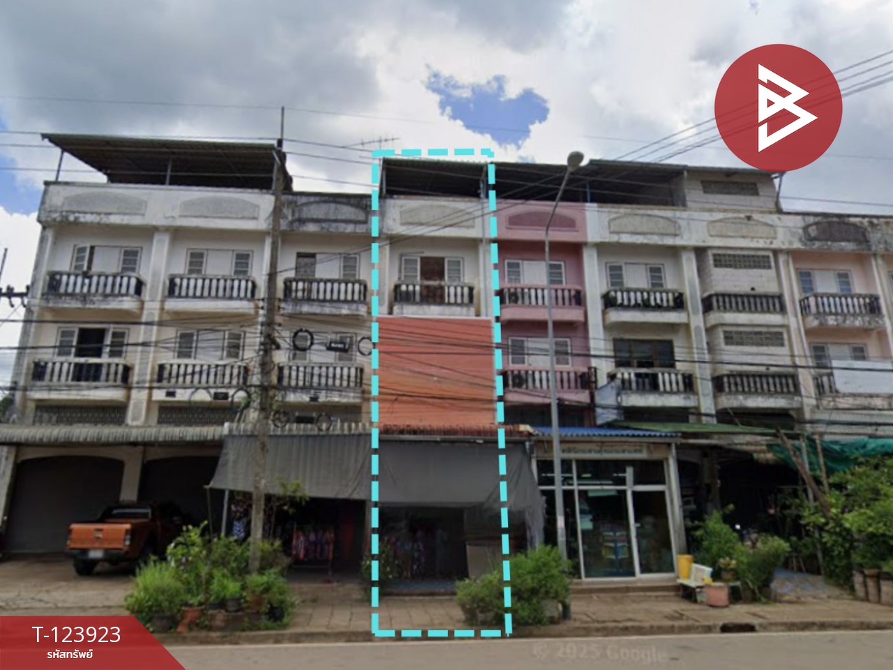 ขายอาคารพาณิชย์ 3 ชั้น แยกโพธิการ แสนตุ้ง เขาสมิง ตราด 1