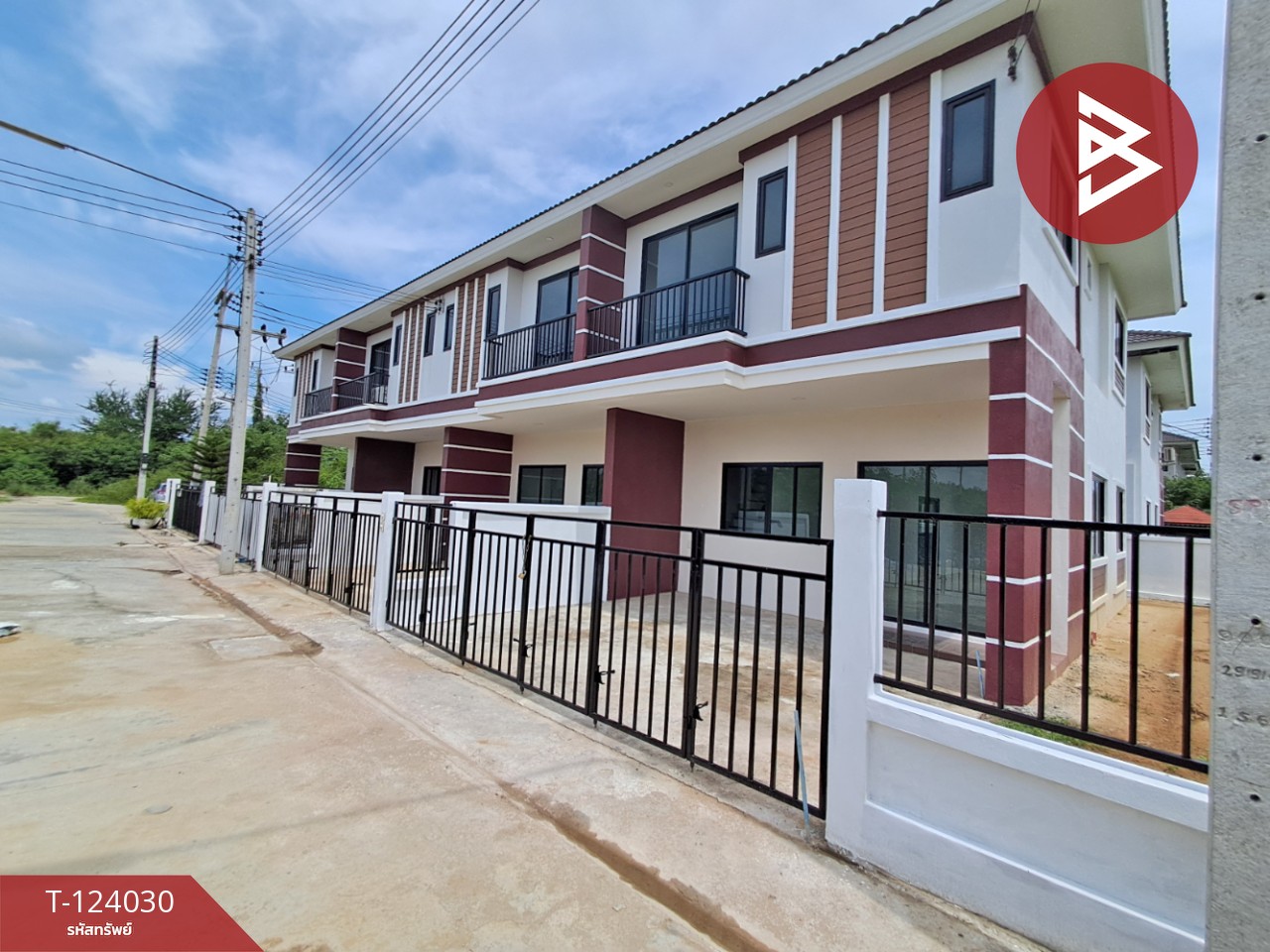 ขายทาวน์เฮ้าส์ หมู่บ้านอยู่ดีแลนด์ ท่ามะกา กาญจนบุรี 4