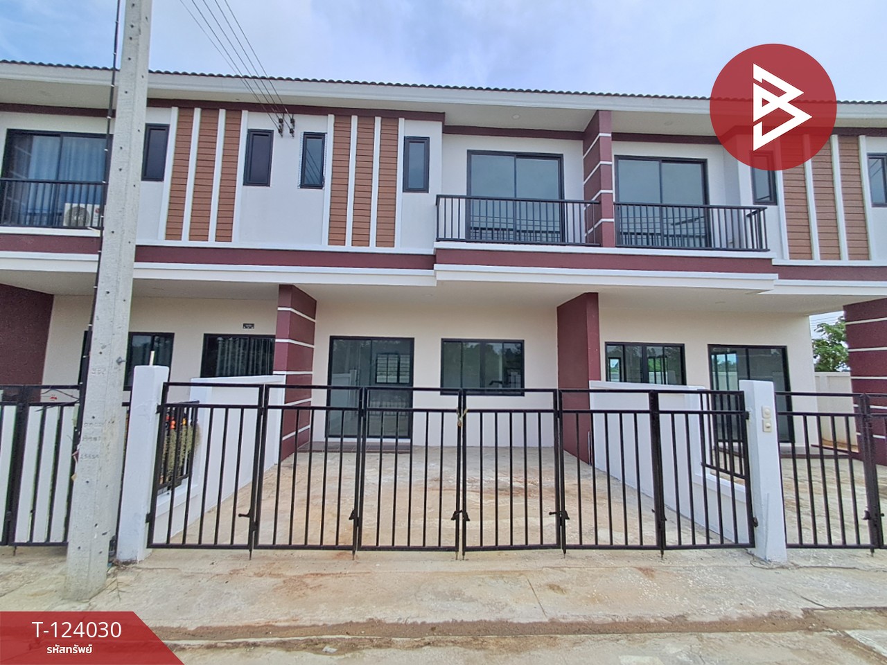 ขายทาวน์เฮ้าส์ หมู่บ้านอยู่ดีแลนด์ ท่ามะกา กาญจนบุรี 2