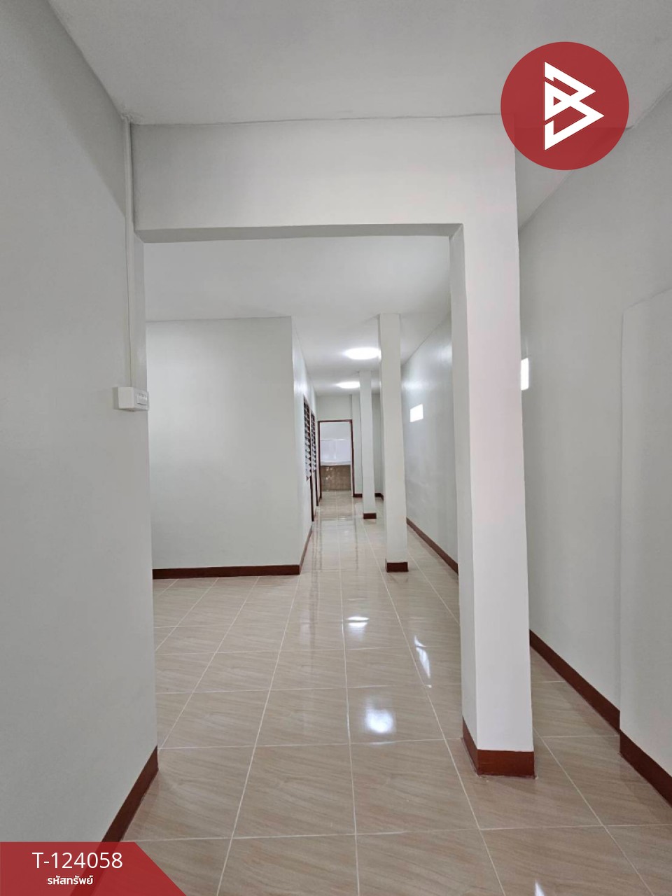 ขายด่วนทาวน์เฮ้าส์หลังมุม หมู่บ้านทับทอง บางเสาธง สมุทรปราการ รีโนเวทใหม่ 4