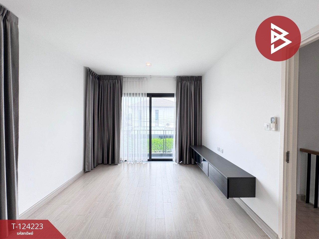 ขายด่วนบ้านแฝดหลังริม หมู่บ้านบริทาเนีย ศรีนครินทร์ (Britania Srinakarin) สมุทรปราการ 10