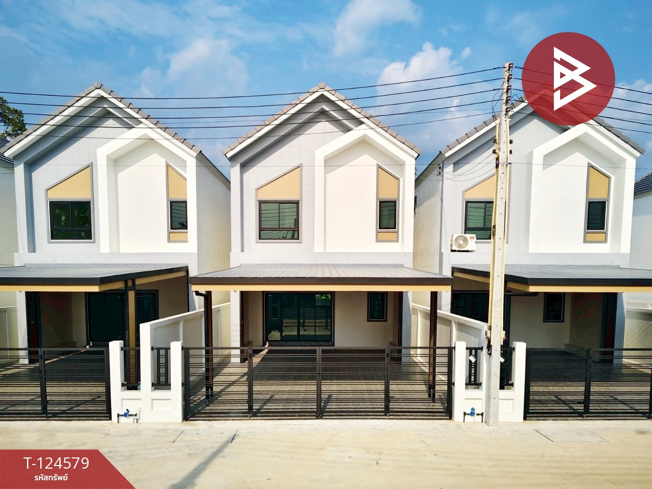 ขายบ้านเดี่ยว 2 ชั้น เนื้อที่ 37.7 ตร.วา เกาะขวาง จันทบุรี 1