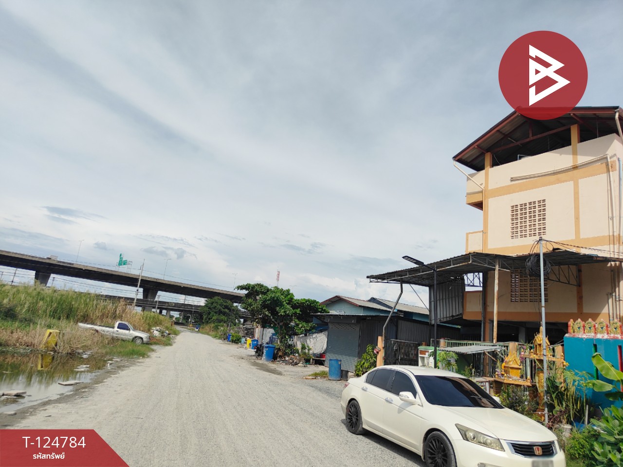 ขายอพาร์ทเม้นท์ 3 ชั้น เนื้อที่ 75 ตารางวา บางเสาธง สมุทรปราการ 15